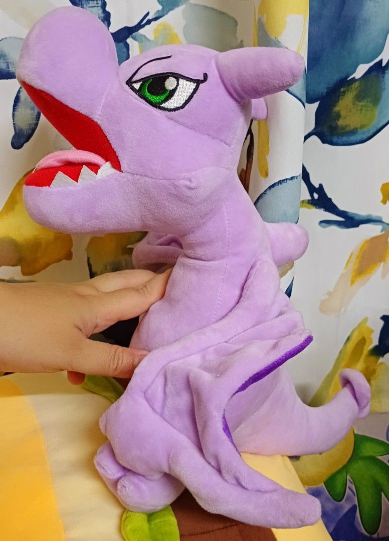 Aerodactyl plush 2025