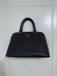 （分類：）位於 。 由 dearnini 提交（商品編號 1335335122，圖片 1）。簡介： 。