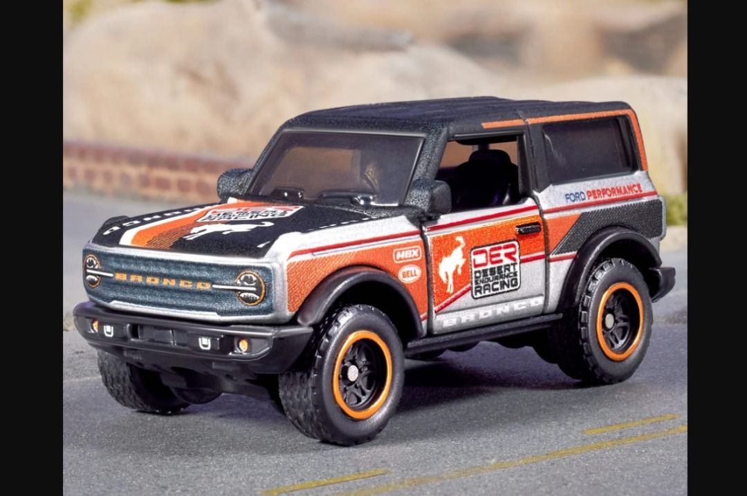 PRE-ORDER Matchbox 2021 Ford Bronco RLC Red Line Club Exclusive ...