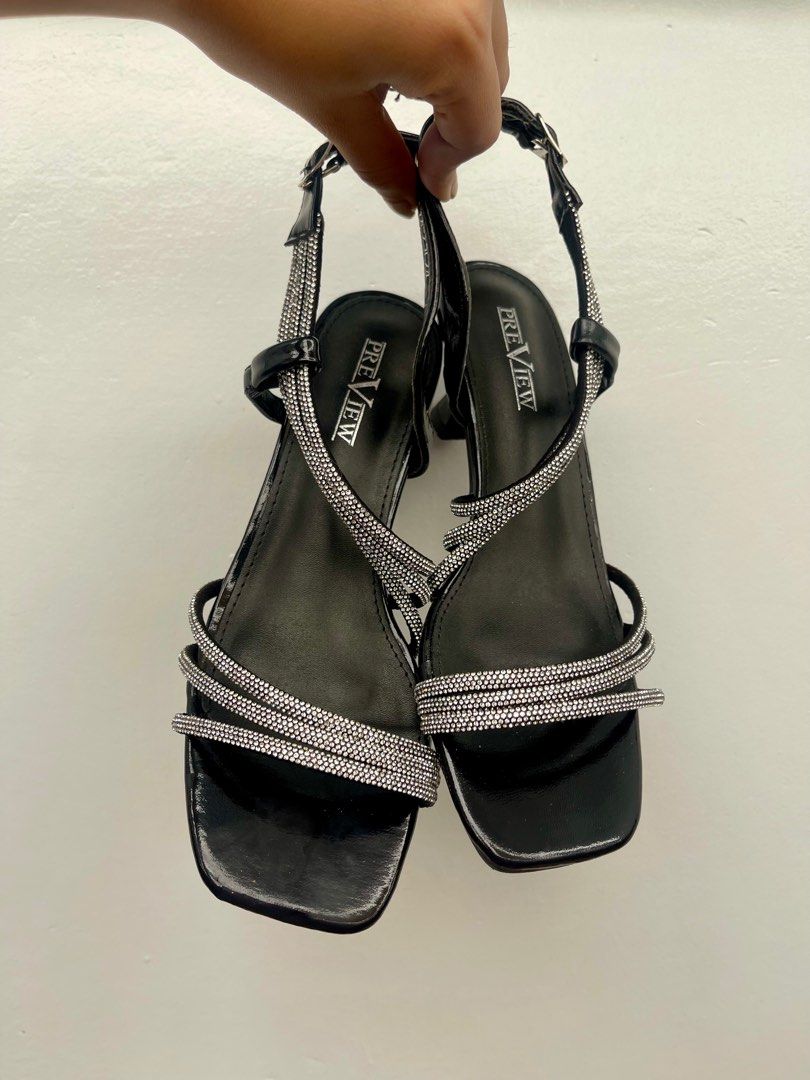 Preview Heels (Category: Heels) located in Pasig City. Submitted by _missdee (Listing ID 1335251250, Image 1). Description: Size 36 1 inch heels Used only once for a wedding, super comfy! .
