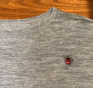 Remembrance poppy pin brooch mini size  細心口針 胸針 扣針 襟章 - New 全新64205968481283110