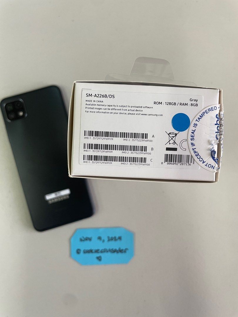 Samsung A22 5G 8/128GB (Category: Samsung) located in Pasig City. Submitted by cookiecrusader (Listing ID 1335296269, Image 3). Description: Selling lightly used Samsung A22 5G 128GB 😊 Gray 8/128GB 99% smooth No dents or scratches 6.4” display super AMOLED 90hz 5000 mAh w/headphone jack Inclusions: box, earphones, papers Please message me for any questions or additional details, pics, videos of the unit 🥰 .