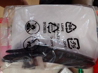 （分類：）位於 。 由 kolchief 提交（商品編號 1335402293，圖片 1）。簡介： 。