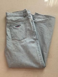 (Category: ) located in . Submitted by thriftdrip (Listing ID 1335341528, Image 1). Description: .