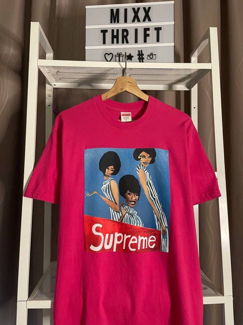 Supreme group tee pink store
