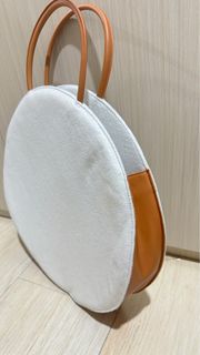 (Kategori: ) berada di . Dikirim oleh jualcepat.pindahan (ID iklan 1335369332, Gambar 1). Deskripsi: .