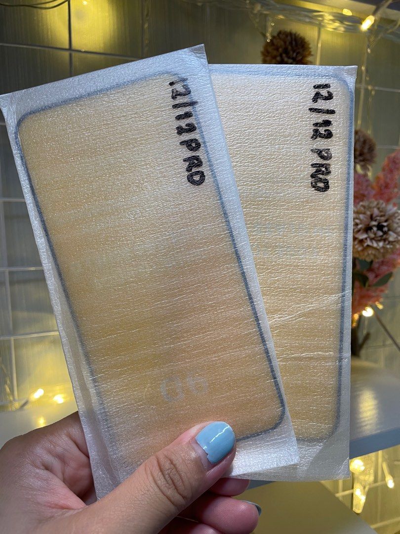 Tempered Glass iP12/12pro (Category: Other Mobile & Gadget Accessories) located in Pasig City. Submitted by dai_clutter (Listing ID 1335310836, Image 1). Description: Take All 2pcs .