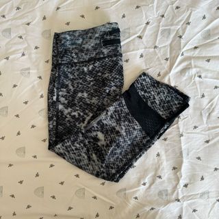 (Category: ) located in . Submitted by jptpreloved (Listing ID 1335295887, Image 1). Description: .