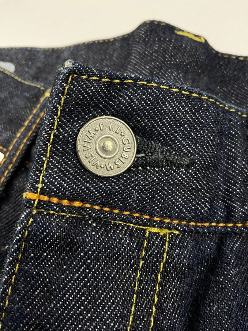 Visvim 04R Social Sculpture Unwashed Denim (Category: Jeans) located in Paranaque City. Submitted by _baclarancartel (Listing ID 1335413449, Image 3). Description: Visvim 04R Social Sculpture Unwashed Denim Sz 32 fits 30 Check measurements 9/10 Condition Waist: 15 Inseam: 29.7 Leg Opening: 7 Front Rise: 9.7 Thigh: 11.5 Knee: 8.5.