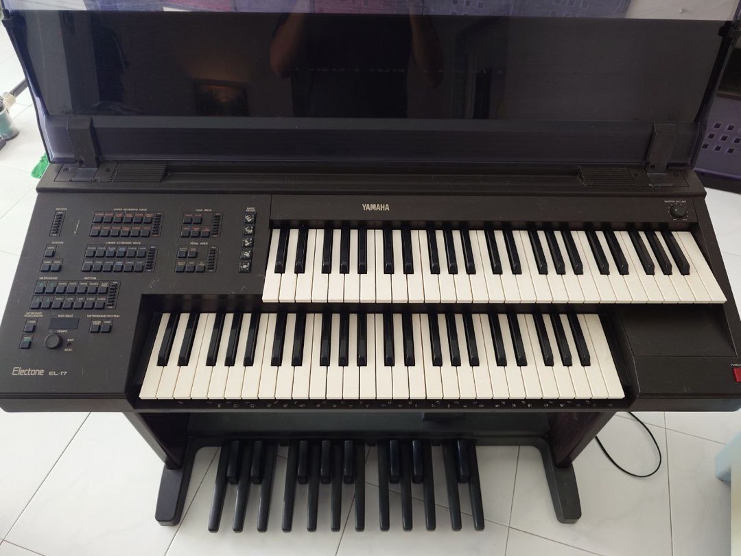 Yamaha Electone EL-17, Hobbies & Toys, Musical Instruments