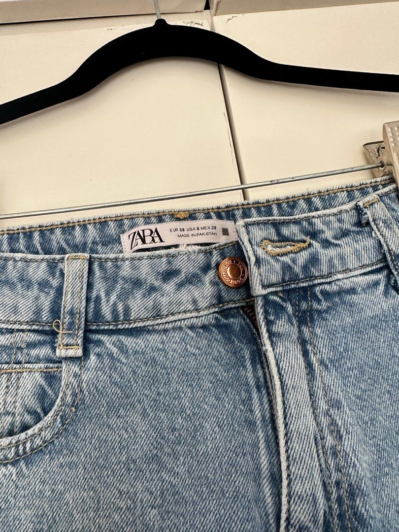 Zara Cigarette Cut Denim Jeans, Women's Fashion, Bottoms, Jeans on Carousell