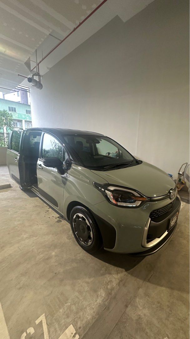 2024 Toyota Sienta Hybrid Z.62885347120385114