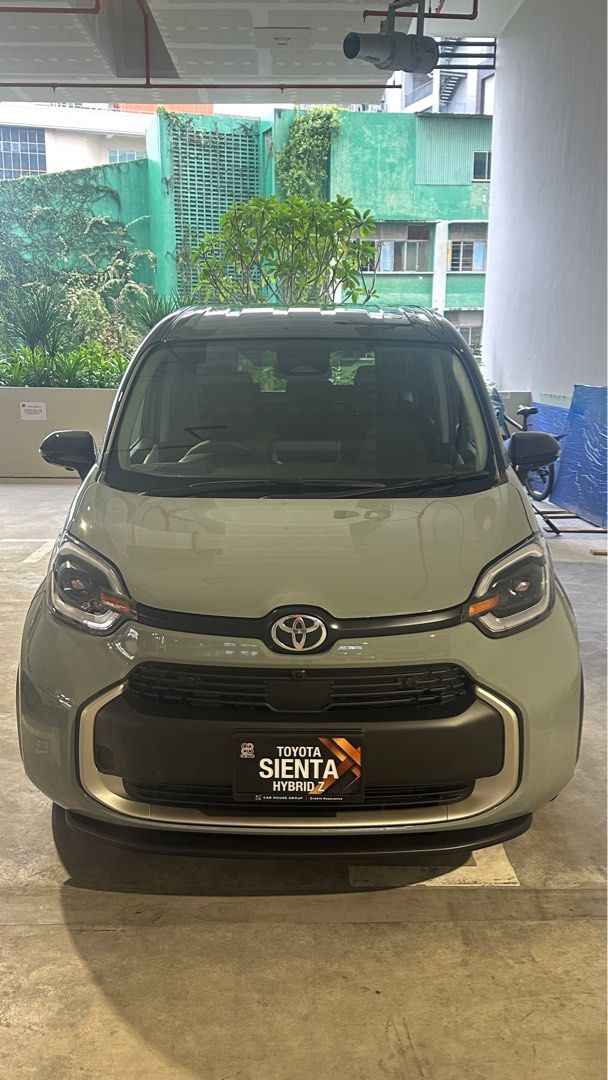 2024 Toyota Sienta Hybrid Z.62885347120385119