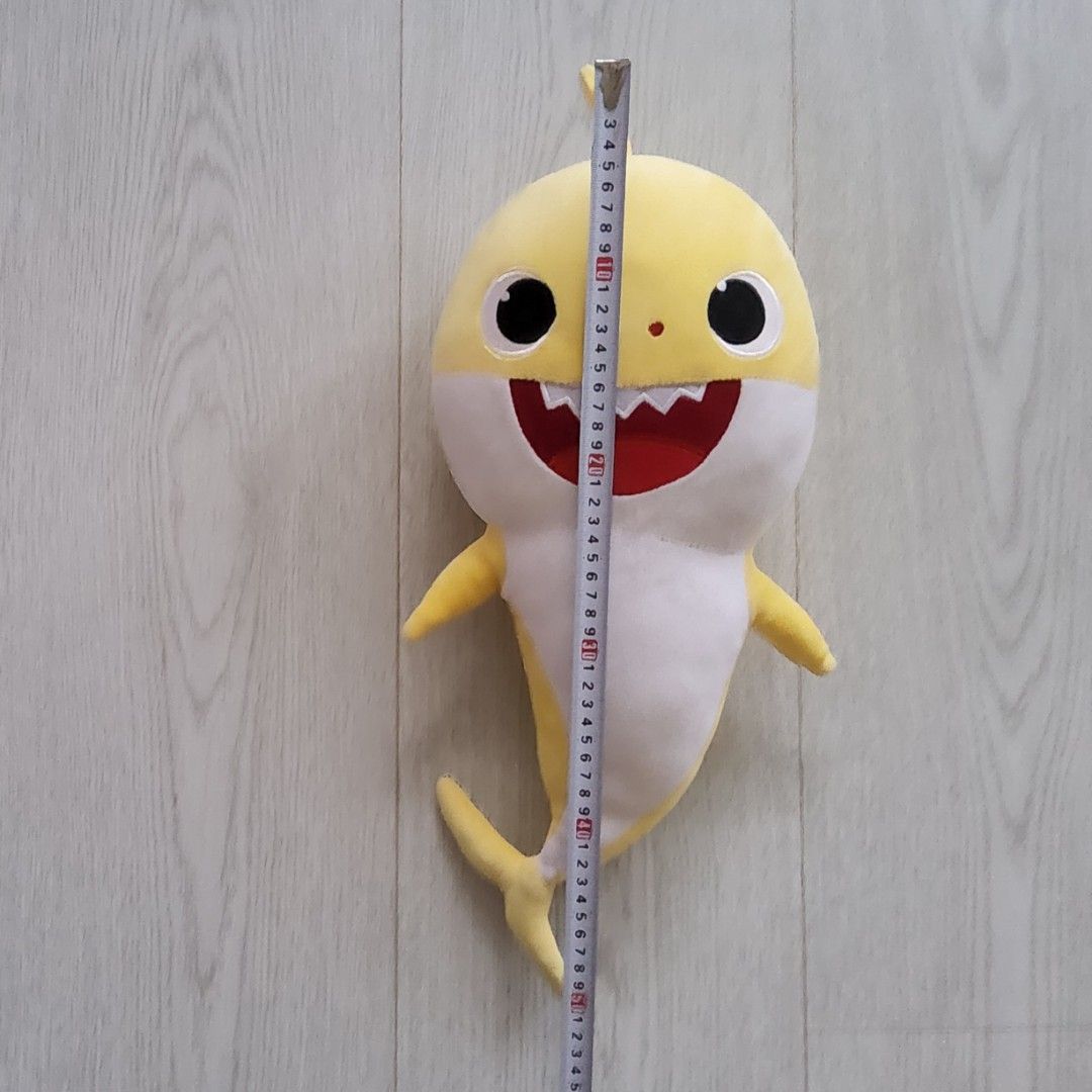 Yellow baby shark plush outlet