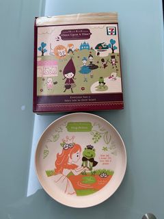（分類：）位於 。 由 meowmeowsaint 提交（商品編號 1339254148，圖片 1）。簡介： 。