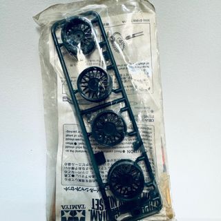 由 classictech (刊登 ID 1339250130，圖片 1) 提交，位於 的 (類別：)，說明：。