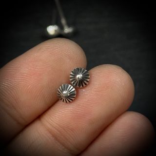 （分類：）位於 。 由 sniffkin 提交（商品編號 1339344333，圖片 1）。簡介： 。