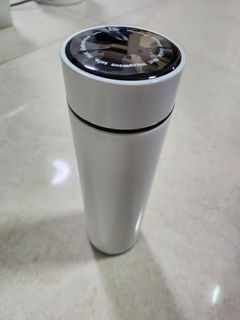 （分類：）位於 。 由 ewong100 提交（商品編號 1339307786，圖片 1）。簡介： 。