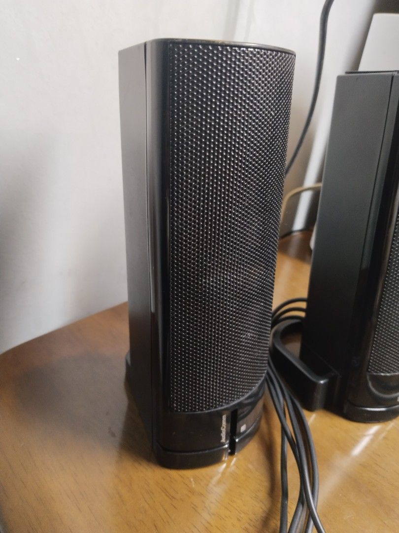 Affordable AudioComm Computer Speaker Speakers USB Powered 😍🫰 (Category: Soundbars, Speakers & Amplifiers) located in Malolos. Submitted by afford.japan (Listing ID 1339303617, Image 2). Description: Affordable AudioComm Computer Speaker Speakers USB Powered 😍🫰.