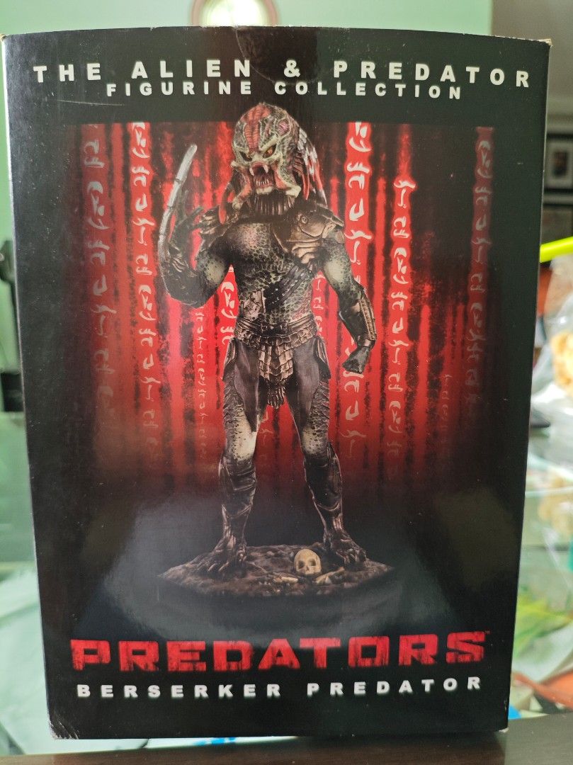 Alien vs Predator: Berserker Predator 1:16 Scale Limited Edition Figure (Category: Figurines & Statues) located in Pasay City. Submitted by fcsean (Listing ID 1188145265, Image 1). Description: .