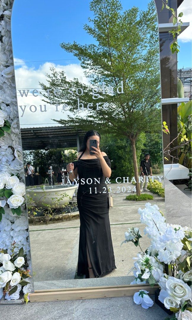 Black Bridesmaid's Dress (Category: Evening dresses & gowns) located in Paranaque City. Submitted by _vma__ (Listing ID 1339196910, Image 2). Description: - Custom made - Tailor fit - Can fit L- semi L - strap can be hidden - worn once .