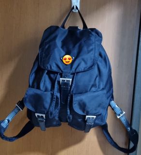(Category: ) located in . Submitted by snap__sell (Listing ID 1339289372, Image 1). Description: .