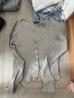 （分類：）位於 。 由 userr1105 提交（商品編號 1339211005，圖片 1）。簡介： 。