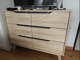 (Category: ) located in . Submitted by iFriday (Listing ID 1339203510, Image 1). Description: .