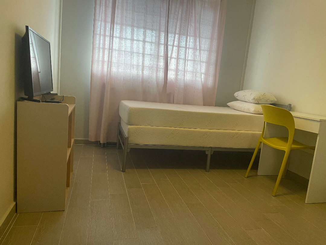 (Category: ) located in . Submitted by tanluke (Listing ID 1339181198, Image 1). Description: .