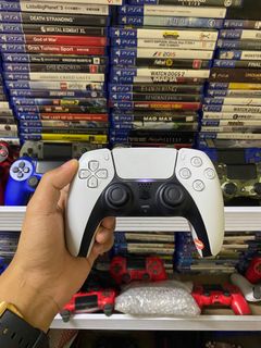 (Category: ) located in . Submitted by fynx_gaming (Listing ID 1339246247, Image 1). Description: .