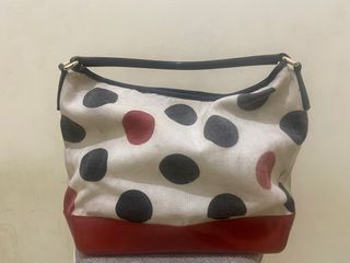 (Kategori: ) berada di . Dikirim oleh patrikur (ID iklan 1339326380, Gambar 1). Deskripsi: .