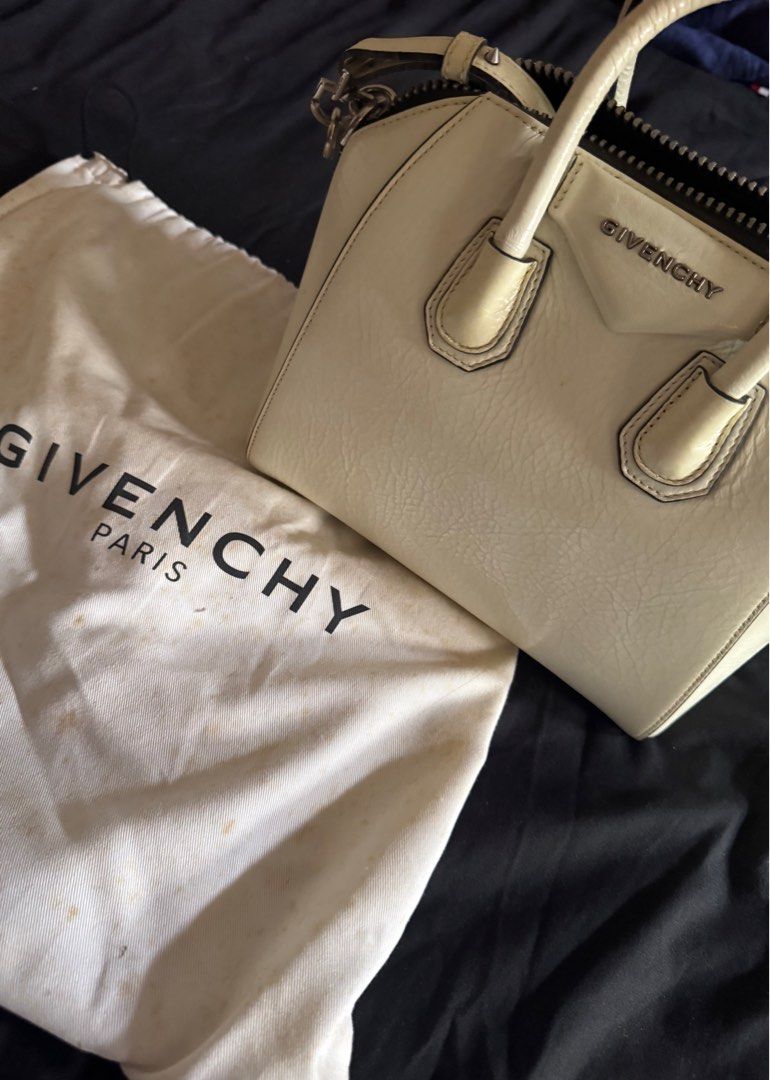 Givenchy Mini Antigona in White Wrinkled Leather (Category: Luxury Bags & Wallets) located in Manila. Submitted by yam.sanandres (Listing ID 1339201577, Image 1). Description: Rating: 7.5/10 With dust bag and care cards For color refresh.
