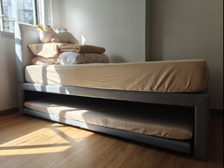 (Category: ) located in . Submitted by iFriday (Listing ID 1339202084, Image 1). Description: .