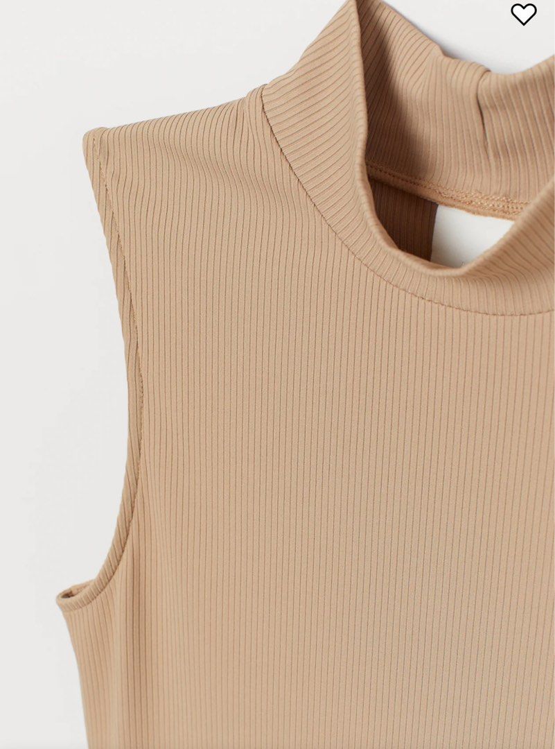 H&M Ribbed Turtleneck Bodysuit (Category: Sleeveless) located in Taguig. Submitted by stxff_ (Listing ID 1339361125, Image 2). Description: H&M ribbed mock turtleneck bodysuit in beige with detachable opening Size: M-L .