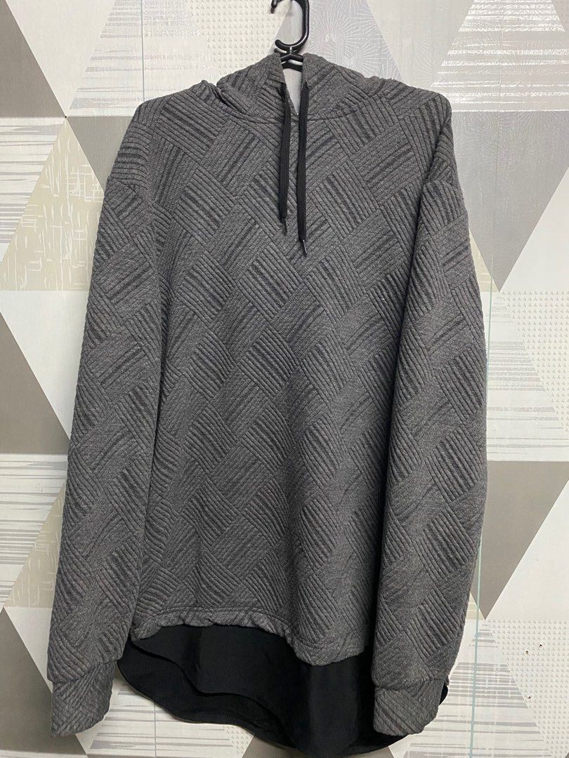 Hoodie Jacket by Mint Manila (Category: Coats, Jackets and Outerwear) located in Quezon City. Submitted by natesm (Listing ID 1339308506, Image 1). Description: Hoodie Jacket by Mint Manila Size Medium Dimes Shoulder 50cm Hem 55cm Length 82cm.