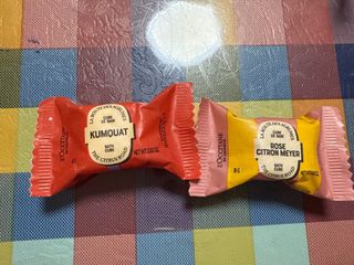 （分類：）位於 。 由 ellen1638 提交（商品編號 1339341657，圖片 1）。簡介： 。