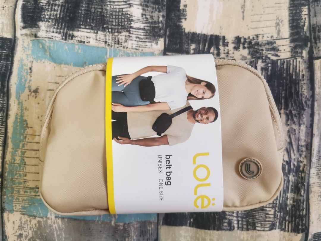 lole belt bag (Category: Belt bags, Clutches and Pouches) located in Cainta. Submitted by ronz05 (Listing ID 1339308382, Image 3). Description: brand new.
