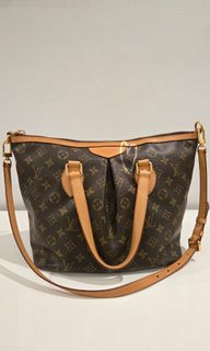 (Category: ) located in . Submitted by shopaholic_mel (Listing ID 1339366164, Image 1). Description: .