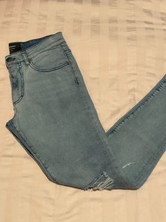 （分類：）位於 。 由 prettyflacko197 提交（商品編號 1339341050，圖片 1）。簡介： 。