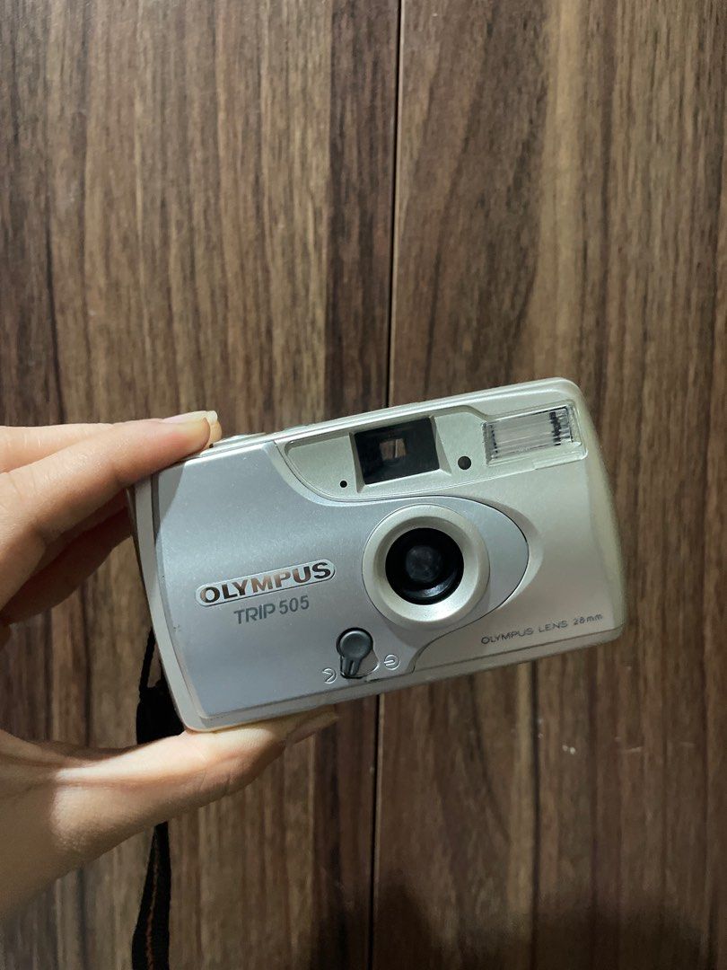 Olympus Trip 505 (Category: Cameras) located in Bauan. Submitted by qwerzzz (Listing ID 1339287807, Image 1). Description: Excellent Condition Minimal Scratches Working PS nakatago lang walang gumagamit .