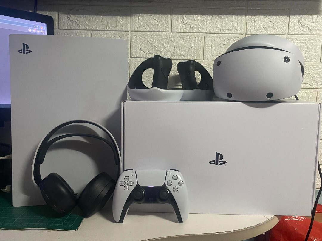 PS5 and PSVR2 with Pulse 3D, Video Gaming, Video Game Consoles ...