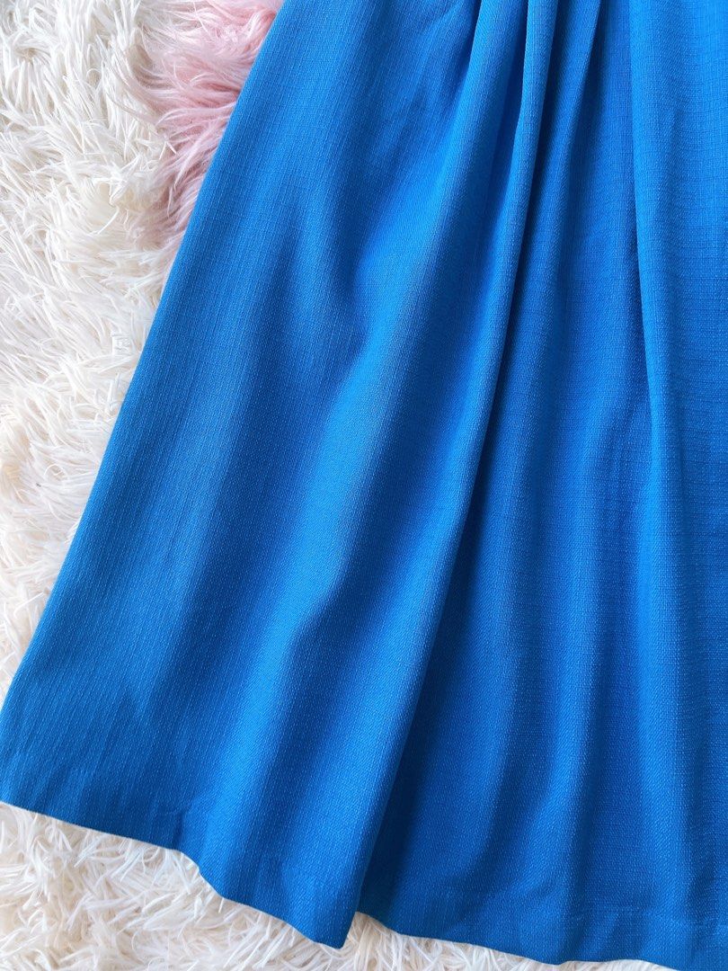 Royal Blue Midi Dress (Category: Dresses) located in Manila. Submitted by nuevas (Listing ID 1339187273, Image 3). Description: Small to Medium Canvas-like fabric.