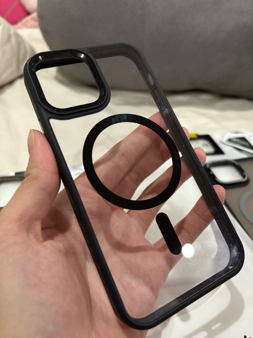 Sanptoch phone cases for iPhone 12/12 Pro (Category: Cases & Sleeves) located in San Juan City. Submitted by mxn.tn (Listing ID 1339333970, Image 3). Description: • Black border cases - magsafe • Case with kickstand - magsafe, comes with camera protector • gray border case - SOLD ❌ * Preferably sold as a set, for individual prices, DM me * case on left most side and right most side are BRAND NEW * case on the middle is slightly used (used for a m