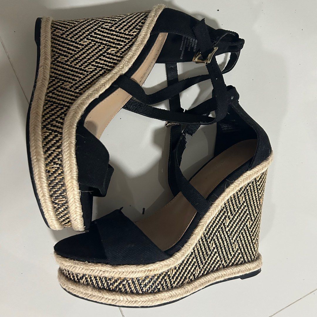 Shoedazzle espadrilles discount