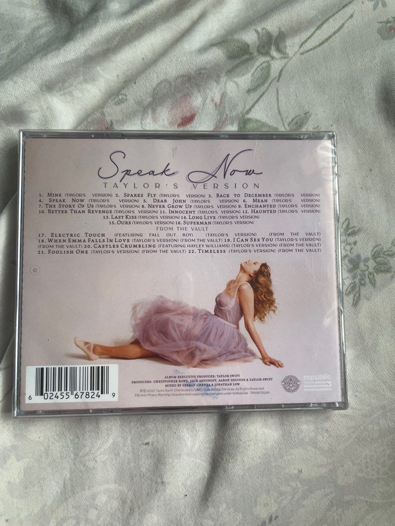 SPEAK NOW SEALED (Category: CDs & DVDs) located in Las Pinas. Submitted by shelle07 (Listing ID 1339173672, Image 2). Description: SPEAK NOW TAYLOR'S VERSION SEALED Issue: May scratch sa lower left side sa harap because of shipment.