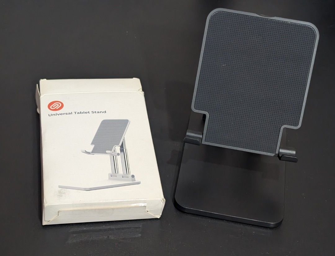 Tablet stand (Category: Laptops & Notebooks) located in Manila. Submitted by kayceefrias (Listing ID 1339323708, Image 1). Description: laptop stand.