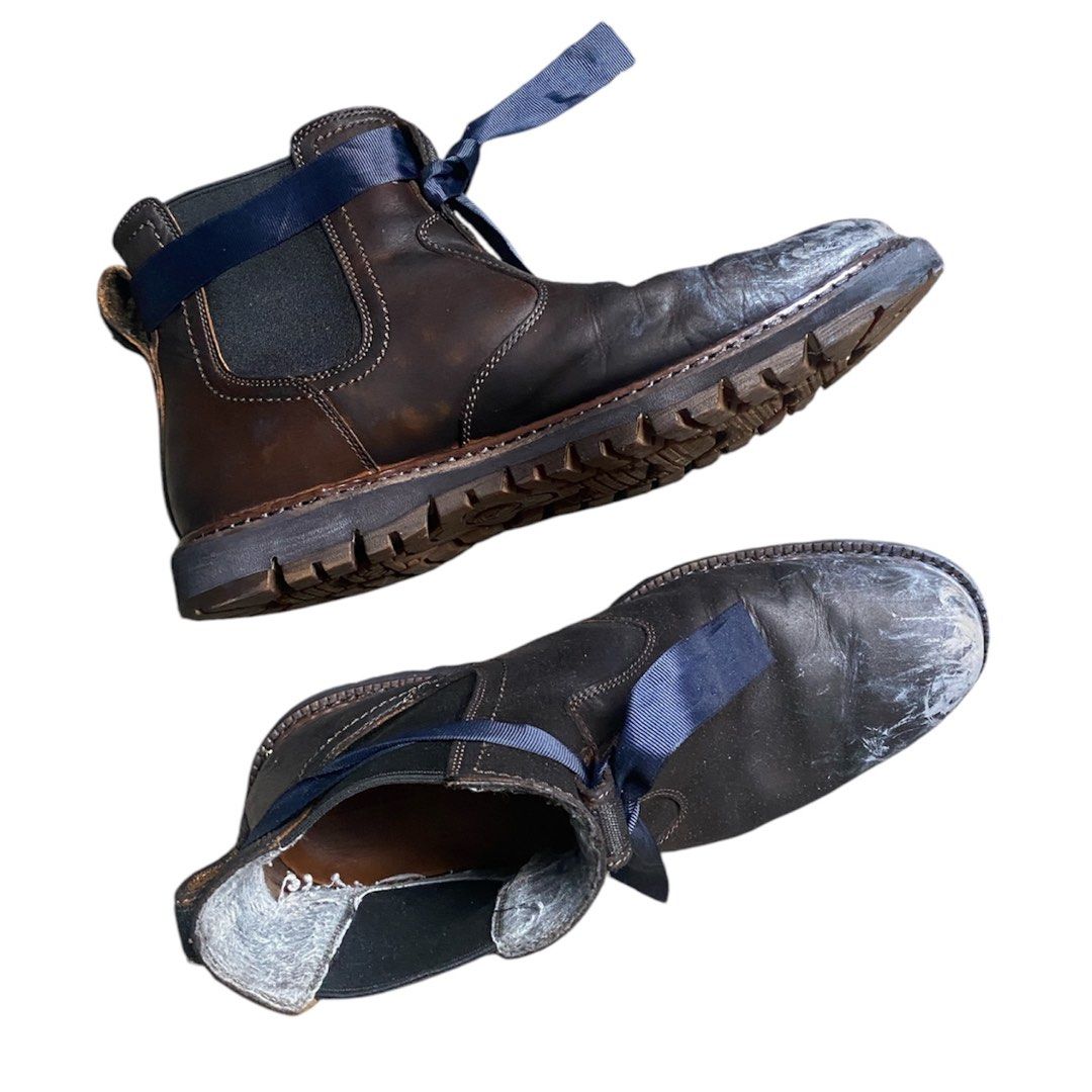 Timberland Chelsea Boots (Category: Boots) located in Quezon City. Submitted by julyissue (Listing ID 1339297308, Image 2). Description: Timberland Chelsea Boots Custom Black Fade Dyed & White Finish Toe Size 43 Location | Fairview, Quezon City. MOP | Gcash, COD Payment First #notobogus.