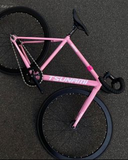 (Category: ) located in . Submitted by gearmarked (Listing ID 1323055137, Image 1). Description: .