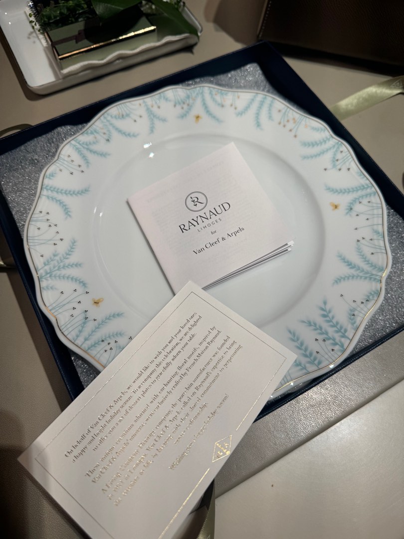 RAYNAUD for Van Cleef & Arpelsデザートプレート 未使用RAYNAUD for Van Cleef & Arpels プレート 皿 - メルカリ