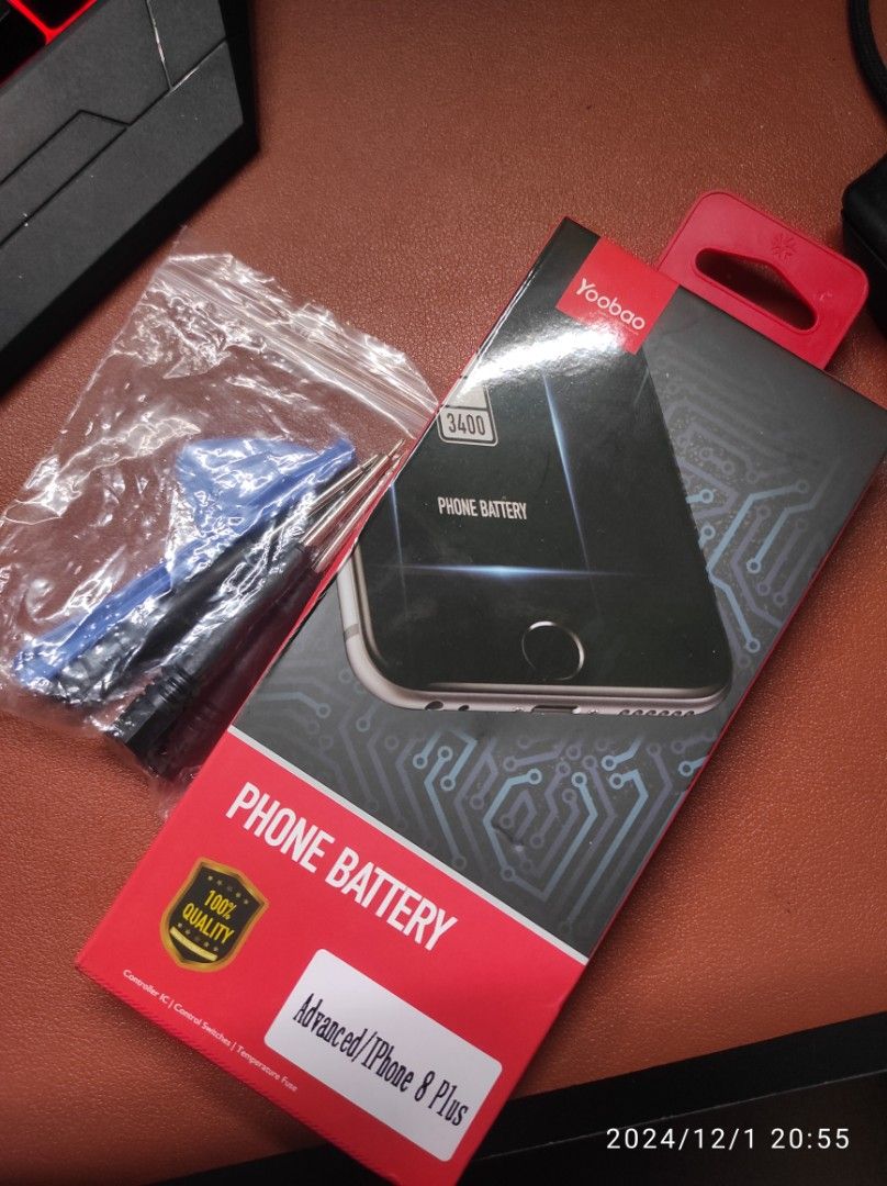 Yoobao-Advanced IPhone 8 Plus (Category: Other Gadgets) located in Quezon City. Submitted by steeldesign (Listing ID 1339310303, Image 1). Description: Selling brand new battery for IPhone 8 Plus with kit.